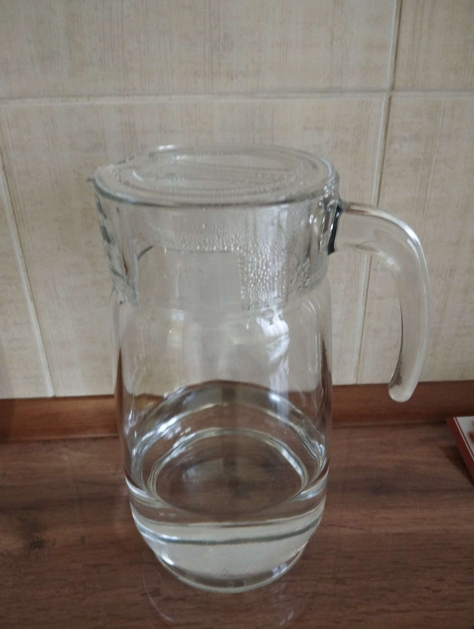 Фотография покупателя товара Кувшин Paşabahçe «Акватик», 1650 мл, акриловая крышка, стекло, прозрачный - Фото 1