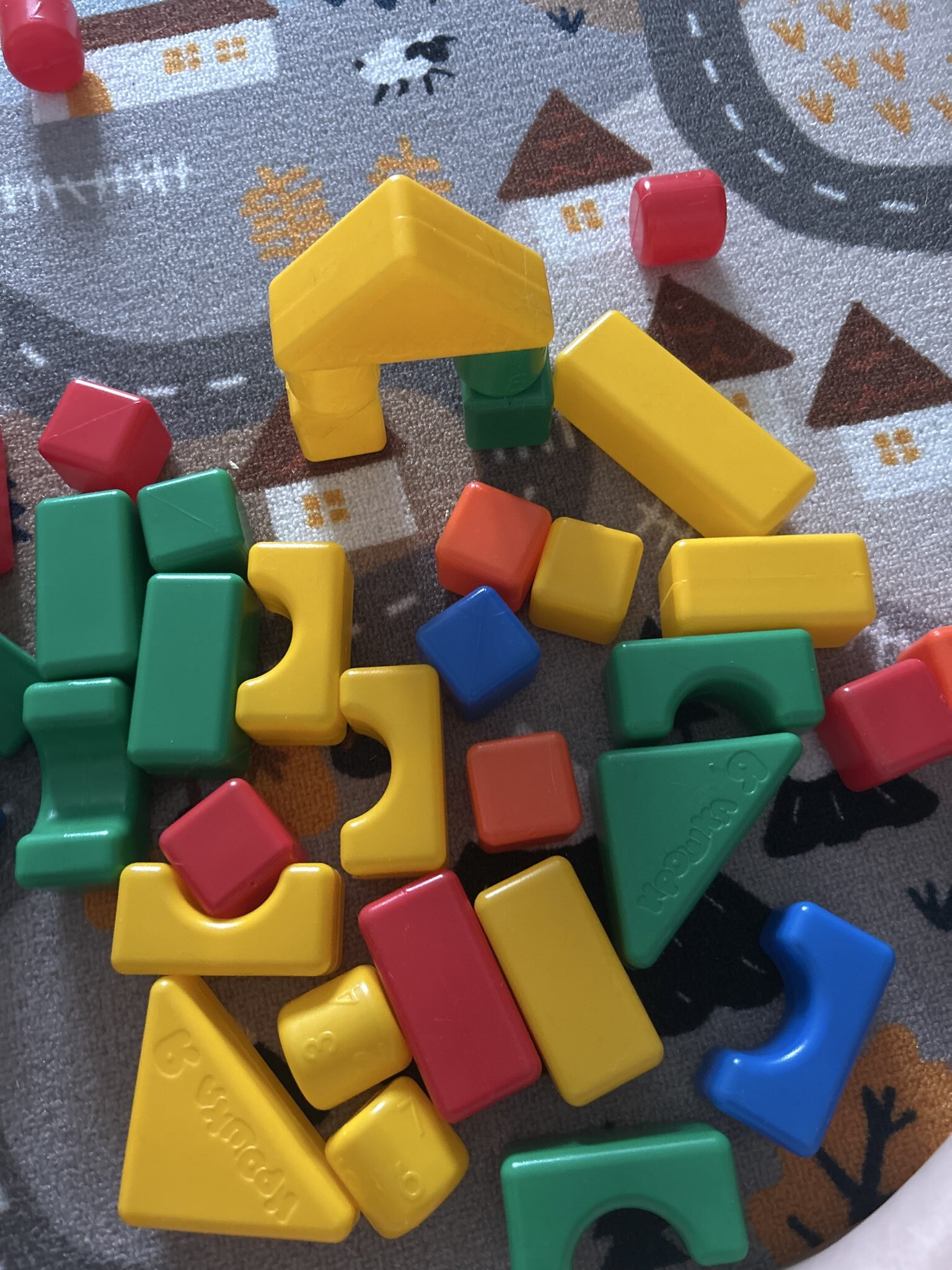 Фотография покупателя товара Кубики детские, пластиковые, цветные, 60 штук, 4×4 см - Фото 3