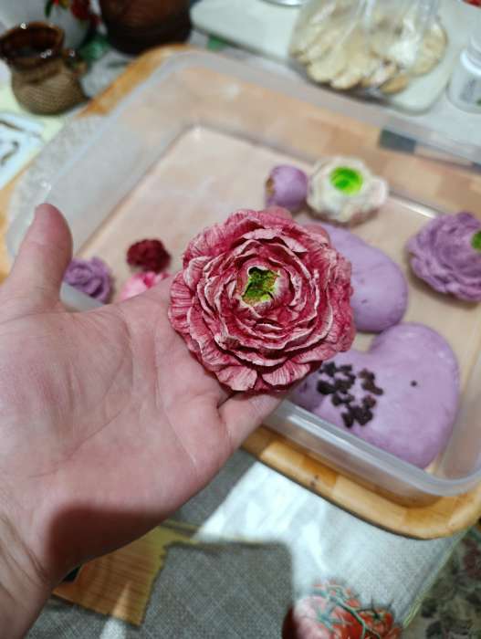 Фотография покупателя товара Молд силиконовый «Пионовидная роза» 9.5×3 см - Фото 4