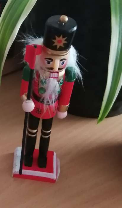 Фотография покупателя товара УЦЕНКА Новогодний сувенир «Щелкунчики» 3.5×4.5×15 см МИКС - Фото 1