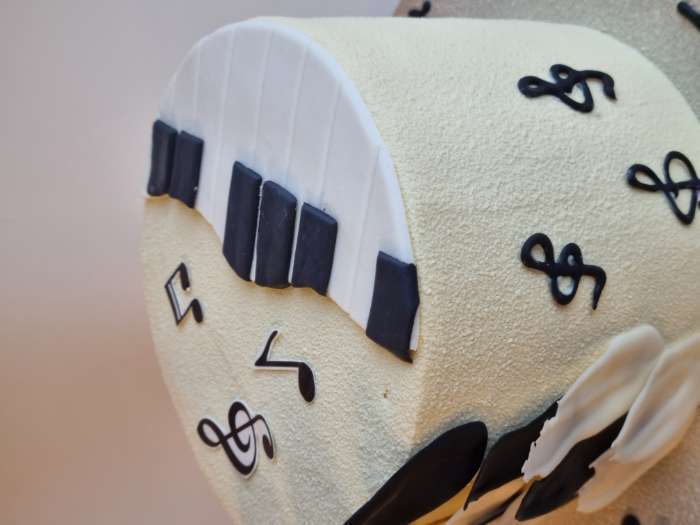 Фотография покупателя товара Краскопульт электрический DEKO DKSG600, 600 Вт, 800 мл, 650 мл/мин, до 40 DIN - Фото 2