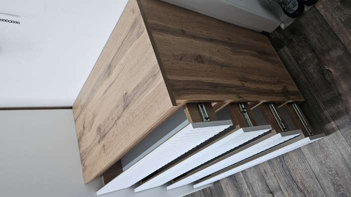 Фотография покупателя товара УЦЕНКА Комод 6 ящиков Ника, 500х430х1244, Мокко софт/ Дуб вотан - Фото 2