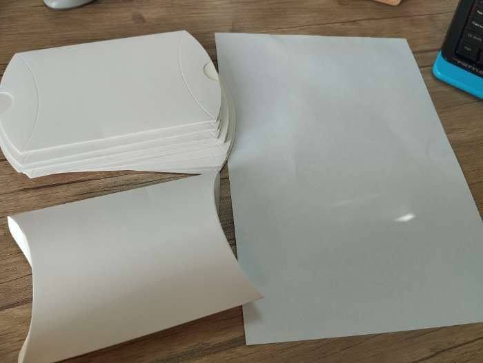 Фотография покупателя товара Коробка складная, подушка, белая, 15×11×3 см - Фото 2