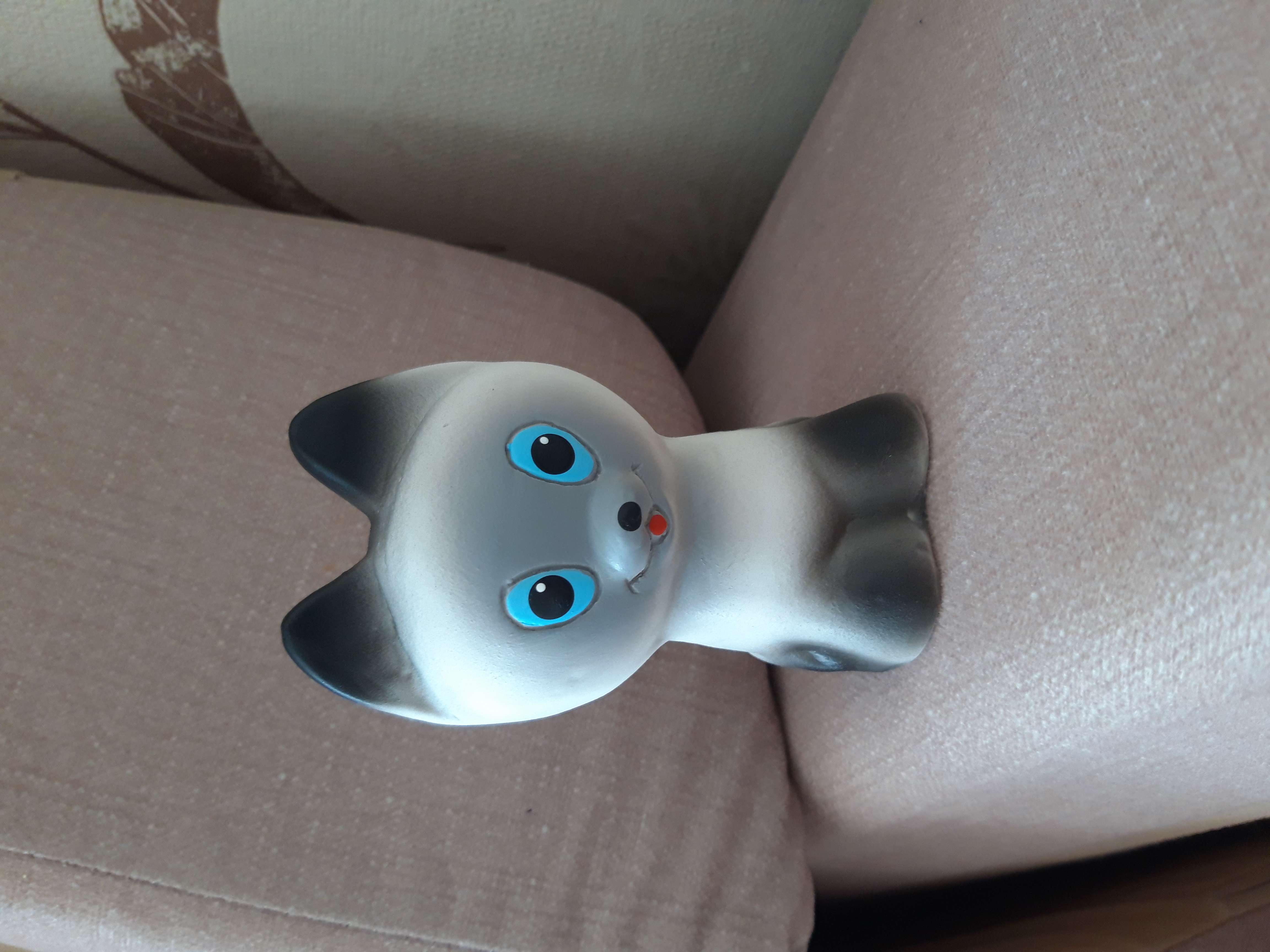 Фотография покупателя товара Резиновая игрушка «Котёнок Тошка», МИКС - Фото 1
