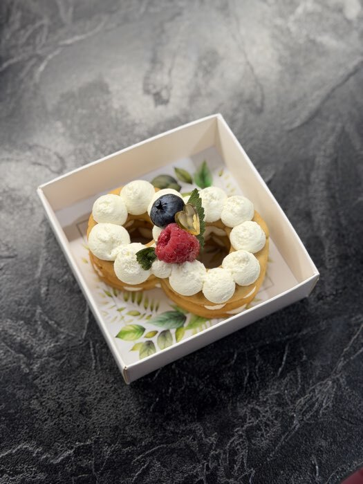 Фотография покупателя товара Коробка кондитерских изделий с ложементом, крафт, 15×15×14 см - Фото 1