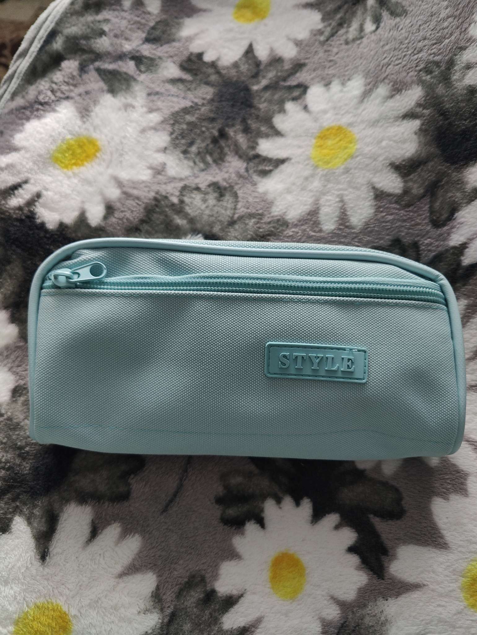 Фотография покупателя товара Косметичка - пенал на молнии с карманом, тёмно-синяя - Фото 1