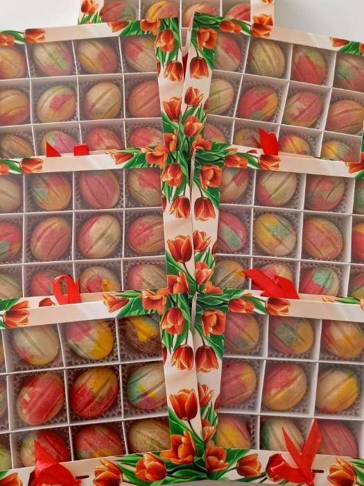 Фотография покупателя товара Коробка под 12 конфет с ячейками «Дерево» 18.5×13.5×3.5 см - Фото 5