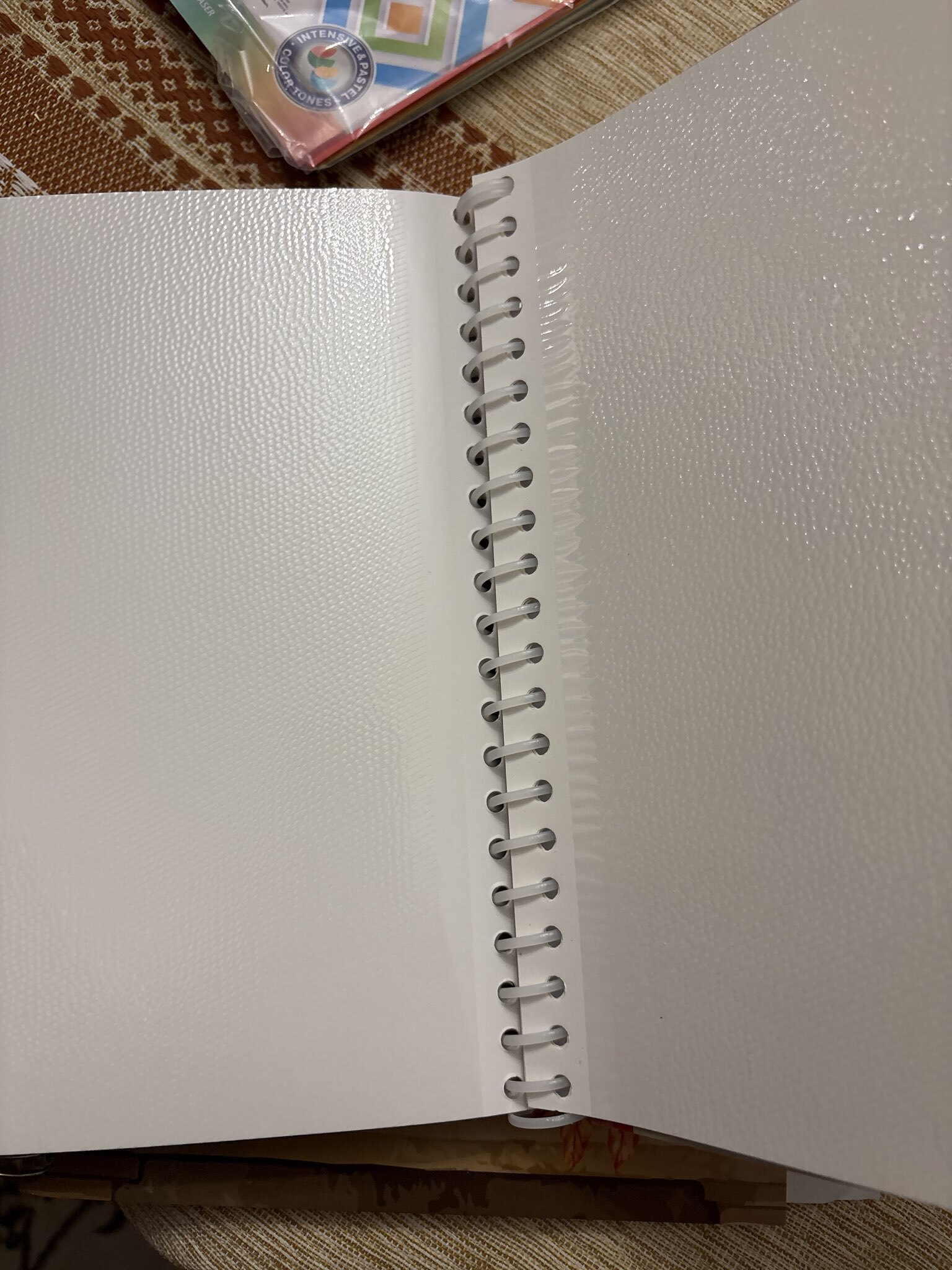 Фотография покупателя товара Фотоальбом магнитный на 20 листов «Декор», 19.5×25×2 см, МИКС - Фото 3