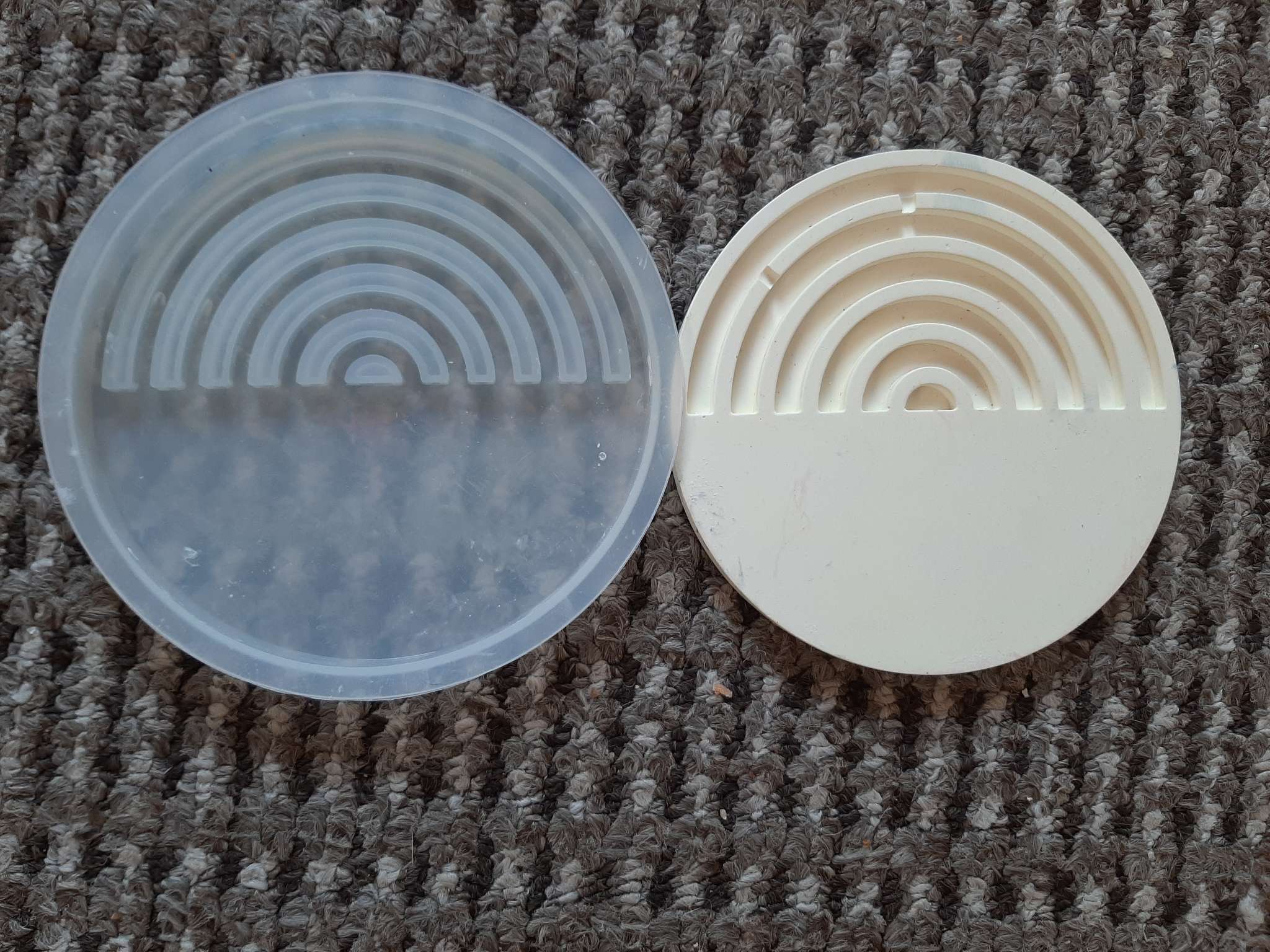 Фотография покупателя товара Молд силиконовый универсальная «Поддон круглый»,11×11 см - Фото 2