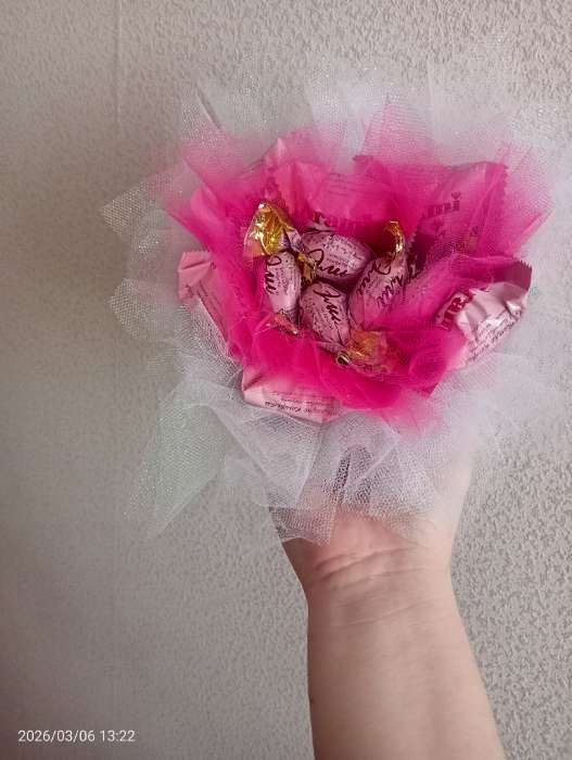 Фотография покупателя товара Фатин с глиттером, 15 см, 9±0.5 м, 11±1 г/м², белый №1 - Фото 1