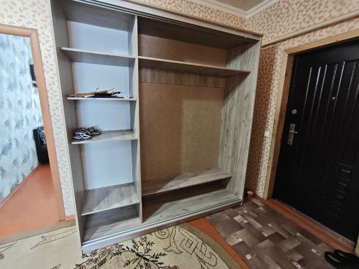 Фотография покупателя товара Шкаф - купе «Альянс», с зеркалом, 2000×620×2200 мм, цвет кашемир/крафт серый - Фото 4