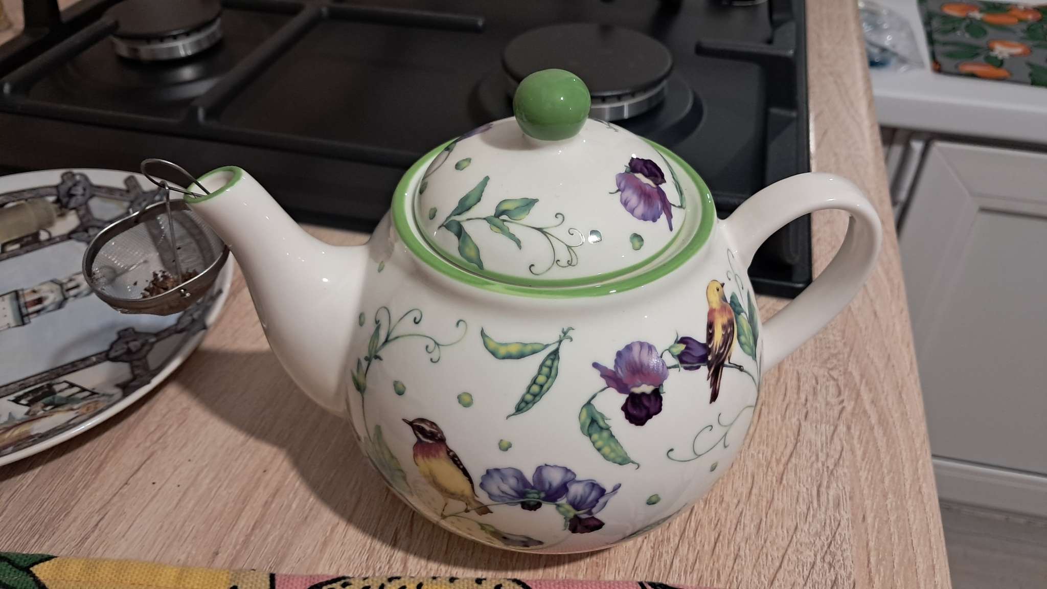 Фотография покупателя товара Заварочный чайник Доляна «Зелёный сад», 900 мл, фарфор, белый - Фото 1