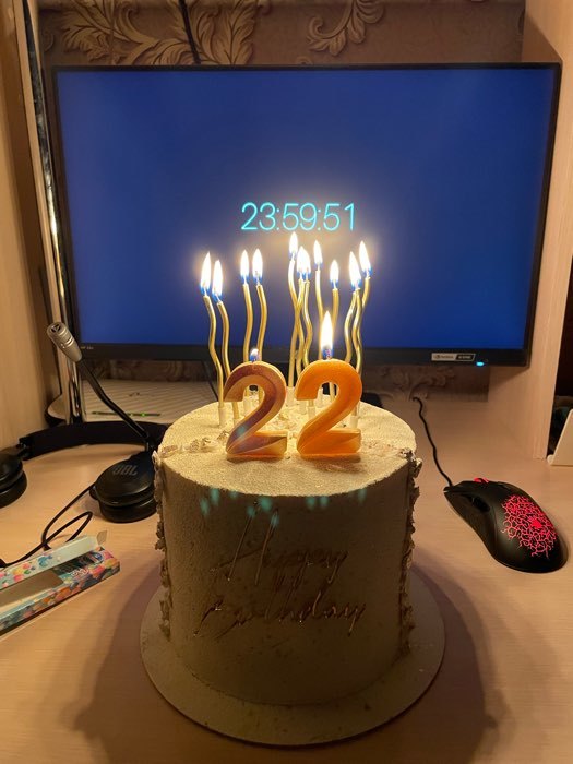 Фотография покупателя товара Свеча в торт "Грань", цифра "2", золотой металлик, 6,5 см - Фото 10