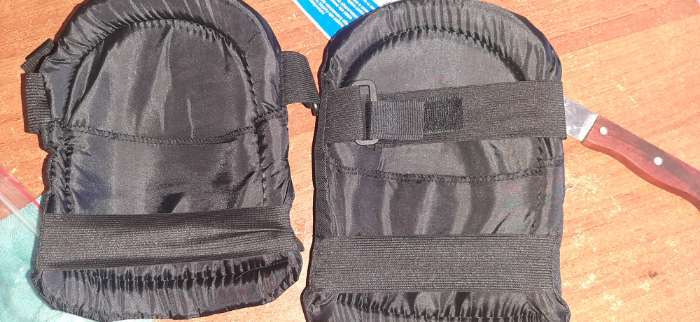 Фотография покупателя товара Наколенники защитные СИБИН 11196, универсальные, матерчатые, пластиковая накладка