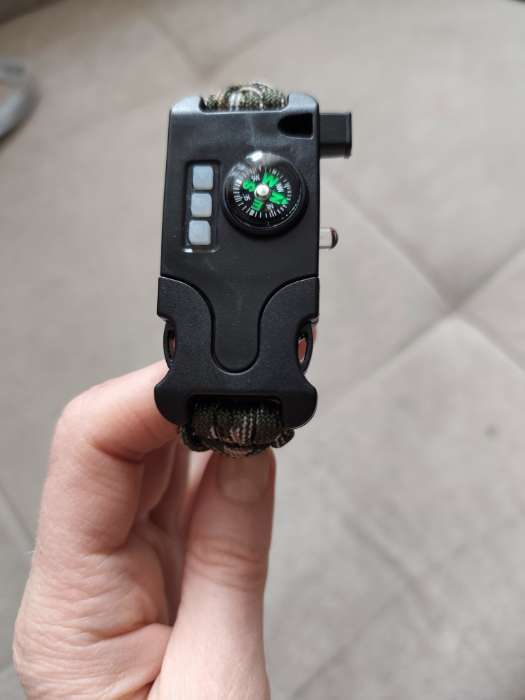 Фотография покупателя товара Браслет для выживания 4 в 1 (паракорд - 3 м, компас, свисток, фонарь), цвет камуфляж - Фото 1