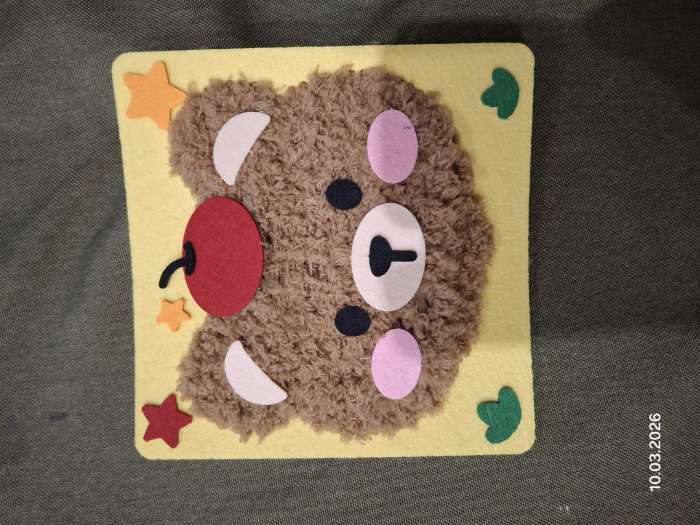 Фотография покупателя товара Вышивка по фетру «Зайка», 20.5×20.5 см, розовая - Фото 1