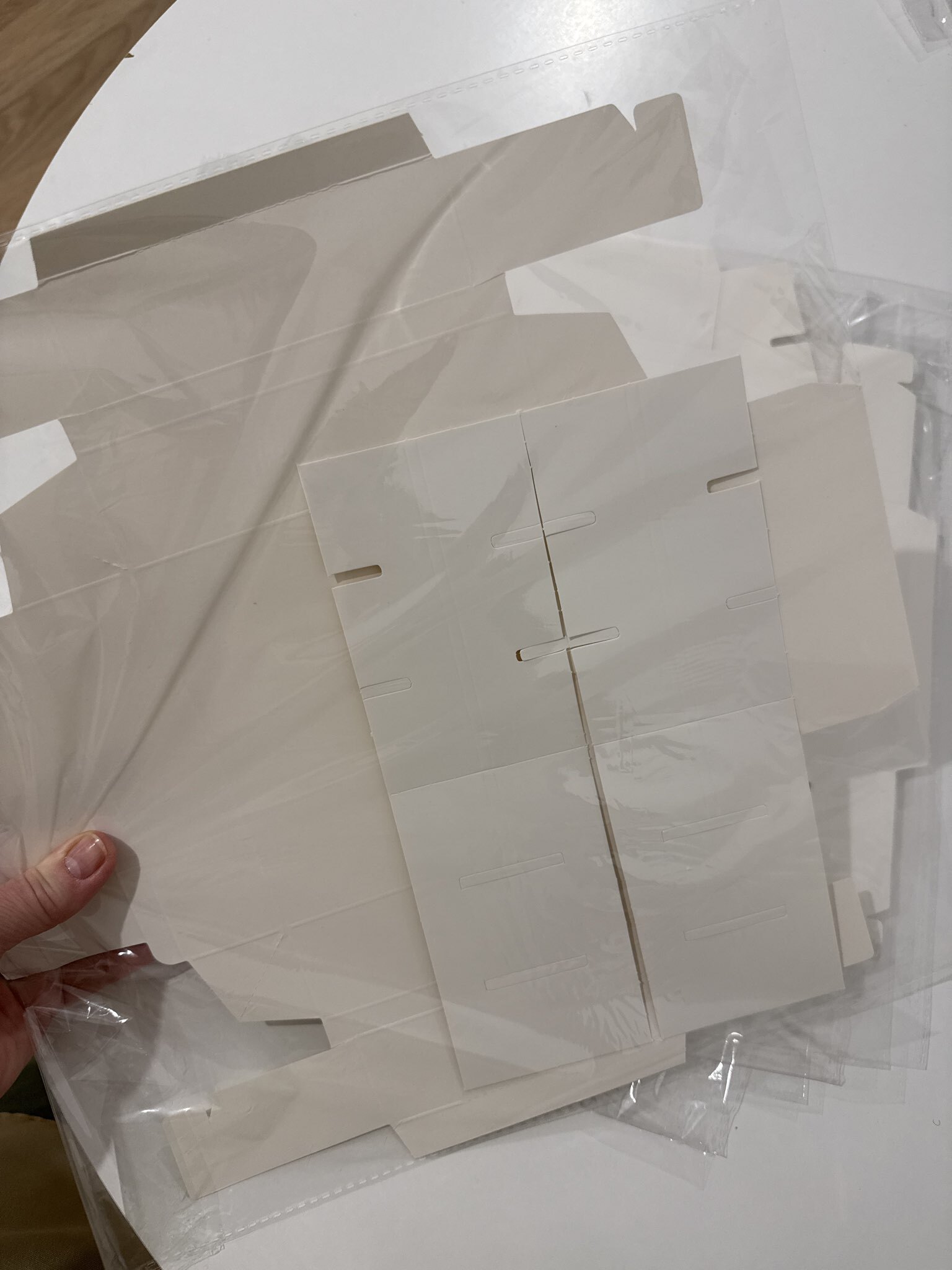 Фотография покупателя товара Коробка для 9 конфет, белая, 13.8×13.8×3.8 см - Фото 62