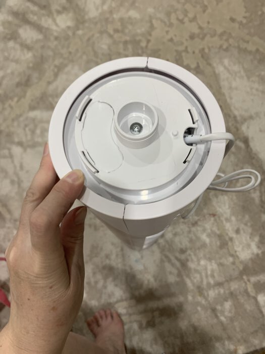 Фотография покупателя товара Вентилятор напольный Leonord LE-1601, колонный, 50 Вт, 3 скорости, таймер, поворот 90°, с пультом, белый - Фото 4