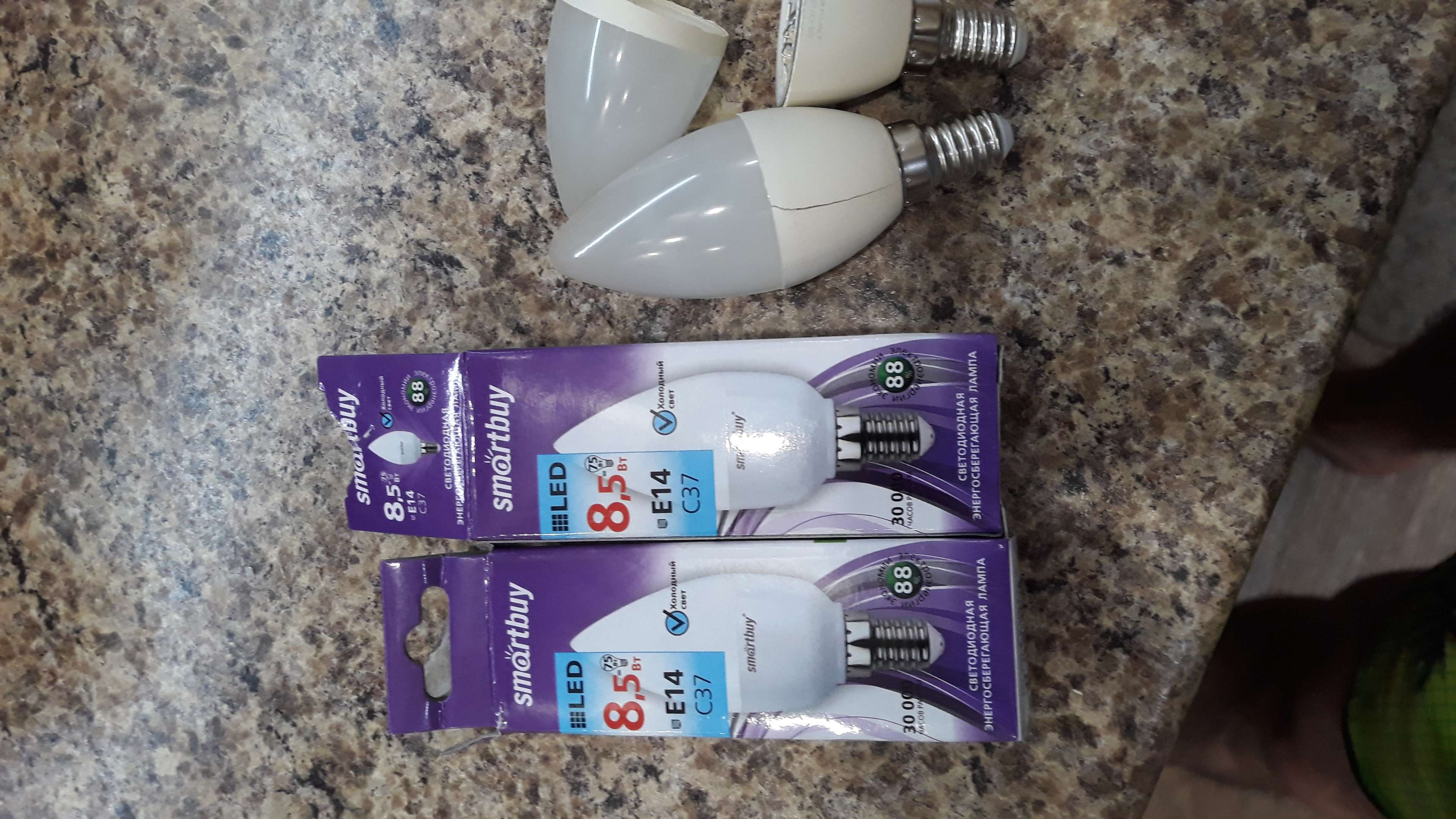 Фотография покупателя товара Лампа cветодиодная Smartbuy, E14, C37, 7 Вт, 4000 К, дневной белый свет - Фото 1