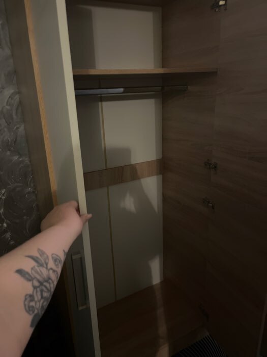 Фотография покупателя товара Шкаф прямой четырёхстворчатый «Леси», 1600×466×1900 мм, цвет кантер/сонома - Фото 2