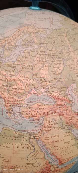 Фотография покупателя товара Глобус физический «Классик Евро», диаметр 250 мм, с подсветкой - Фото 8