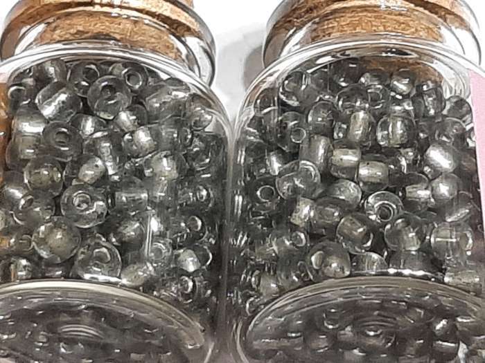 Фотография покупателя товара Бисер круглый 6/0 в бутылочке «Золотистая корица», прозрачно-цветной, 20 г - Фото 4