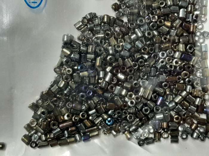 Фотография покупателя товара Бисер стекло 12/0 «Цилиндр. Сине-голубой меланж», 10 г - Фото 1