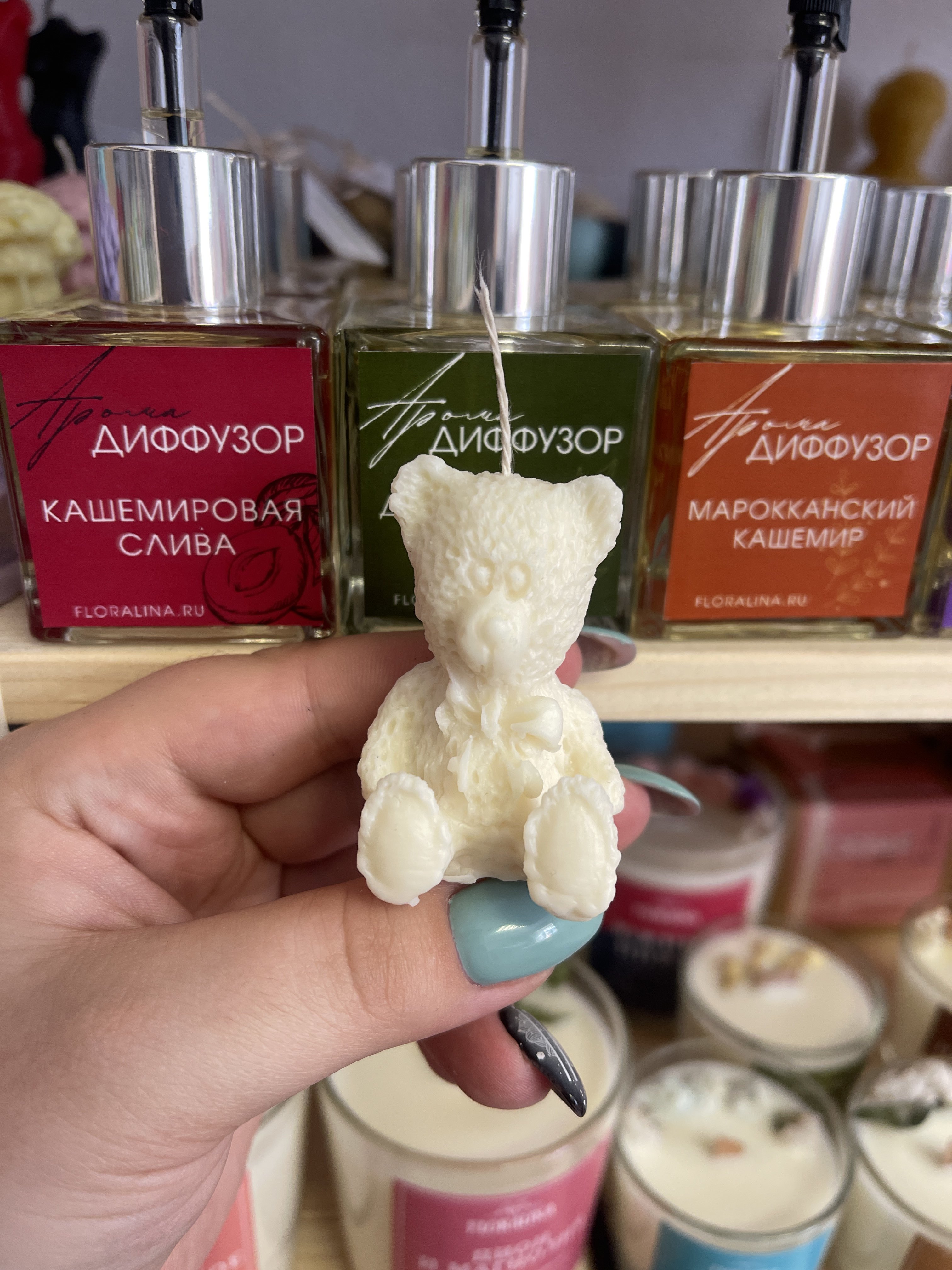 Фотография покупателя товара Молд силикон 3D "Медвежонок с бантом" 5,5х5,5х5,7 см - Фото 1