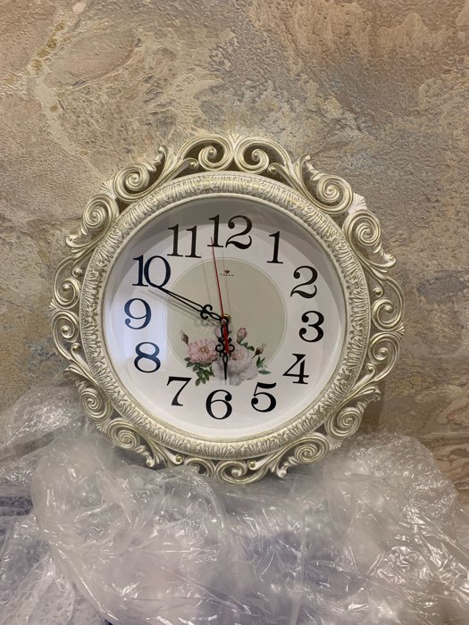 Фотография покупателя товара Часы настенные, интерьерные, "Хостон", бесшумные, d-40.5 см, циферблат 26 см - Фото 16