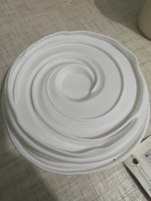 Фотография покупателя товара Форма для муссовых десертов и выпечки Доляна «Круговорот», d=19,2 см (внутренний диаметр 16,5 см), высота внутренняя 3,5 см, высота внешняя 4,7 см, цвет белый