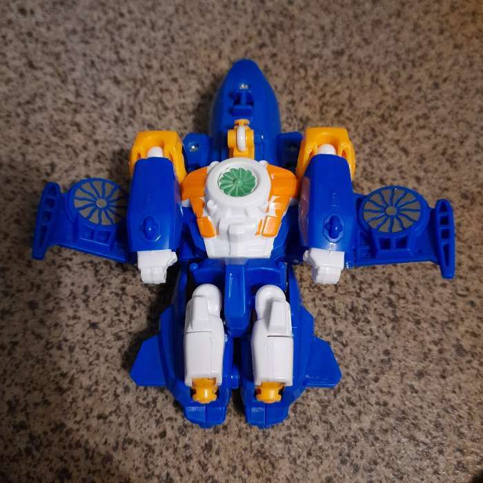 Фотография покупателя товара Робот - машинка «Автобот», трансформируется - Фото 2