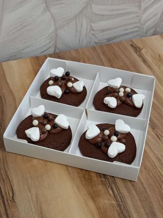 Фотография покупателя товара Коробка для муссовых пирожных, 4 штуки, 17×17×6 Белый