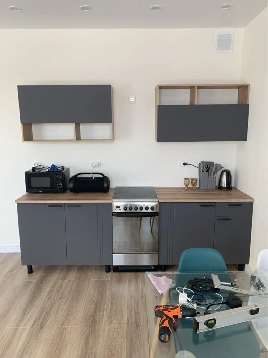 Фотография покупателя товара Кухонный гарнитур прямой «Монако», 2000 мм, цвет графит МДФ/дуб золотой ЛДСП/столешница дуб вотан - Фото 2