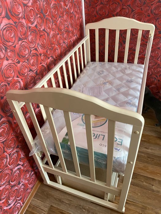 Фотография покупателя товара Детская кровать Oliver Elsa Premium, универсальный маятник, ящик, цвет слоновая кость - Фото 2