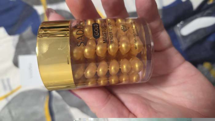 Фотография покупателя товара Крем для глаз капсульный питательный SADOER с золотом, против отёчности и морщин, 60 г - Фото 1