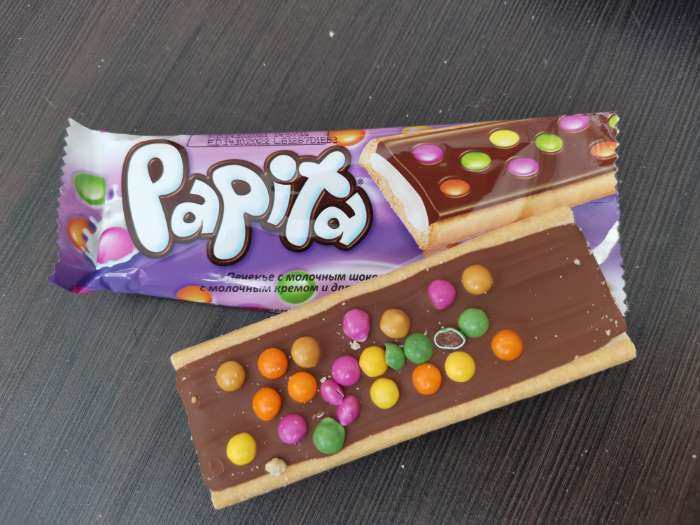 Фотография покупателя товара Печенье Papita с молочным шоколадом, кремом и драже, 33 г