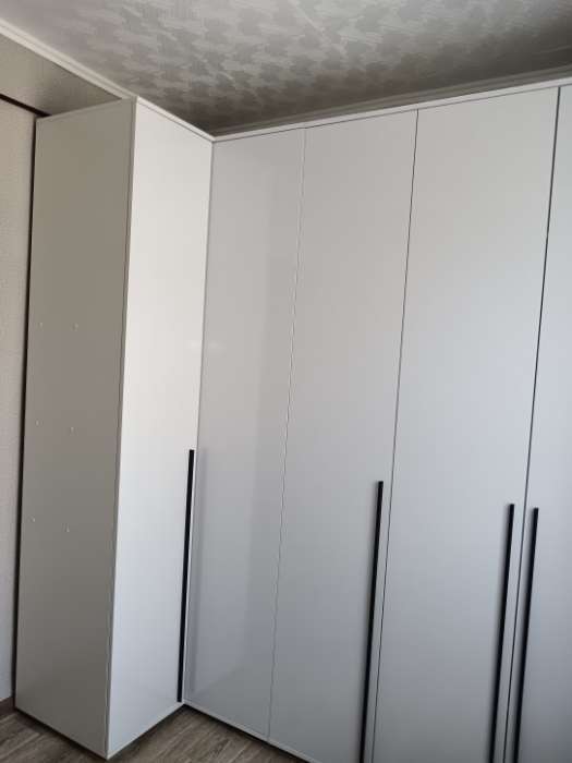 Фотография покупателя товара Шкаф четырехстворчатый «Норд», 1600×510×2236 мм, цвет белый глянец - Фото 2