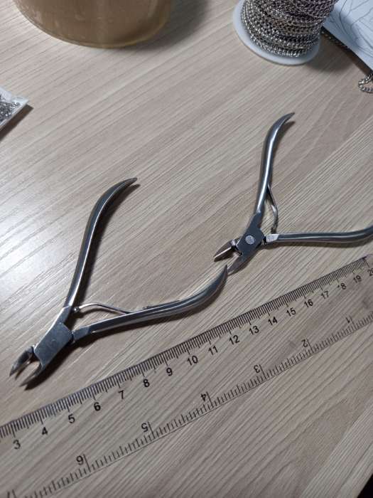 Фотография покупателя товара Кусачки маникюрные для кутикулы, 9.5 см, длина лезвия-10 мм, в чехле - Фото 1