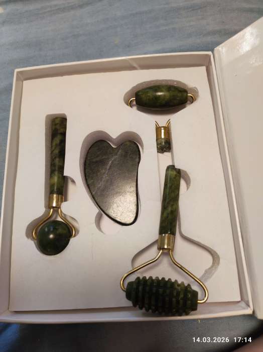 Фотография покупателя товара Массажер гуаша, набор 3 в 1 «Начни день с улыбки», 15×12.5 см - Фото 4