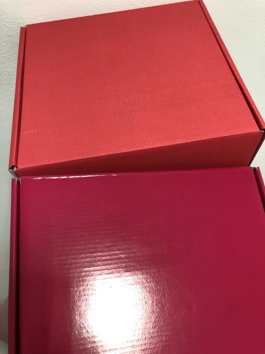 Фотография покупателя товара Коробка самосборная, розовая, для подарков, хранения и отправки посылок, 23×23×8 см - Фото 8