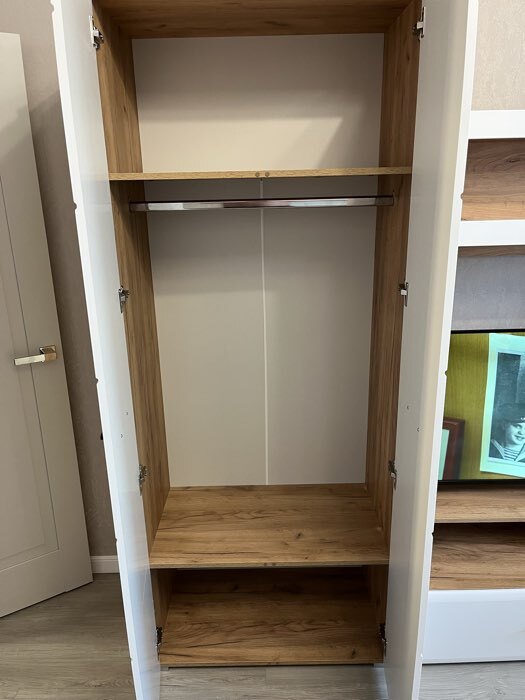 Фотография покупателя товара Гостиная «Ненси 1», 2800×2000×466 мм, цвет венге/белый - Фото 1