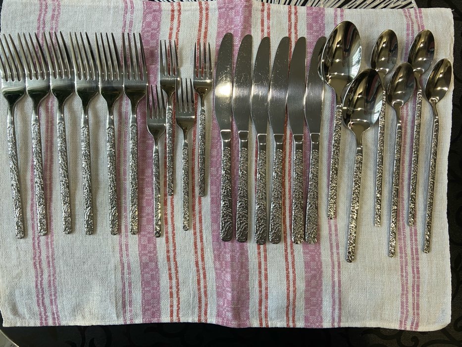 Фотография покупателя товара Ложка столовая из нержавеющей стали Magistro «Лин», длина 20,6 см, цвет серебряный - Фото 4
