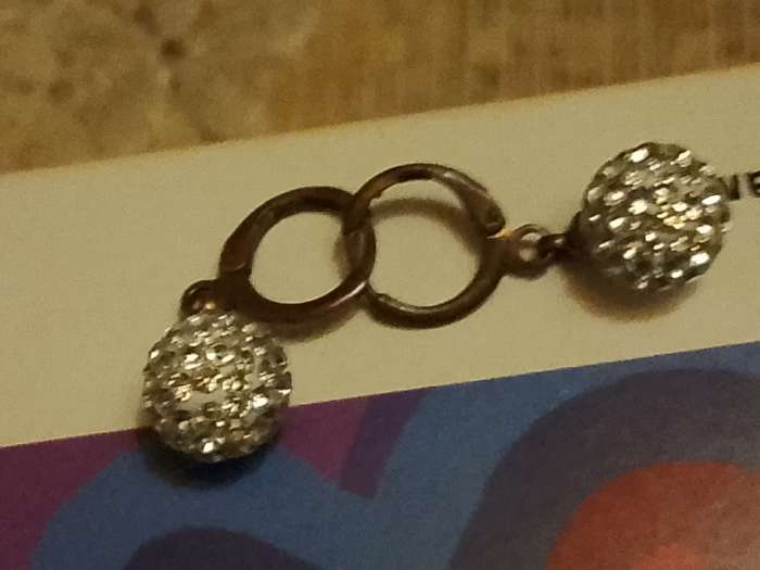 Фотография покупателя товара Серьги со стразами «Шамбала», сияние, белые в золоте - Фото 6