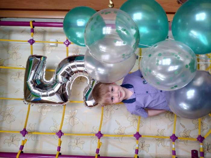 Фотография покупателя товара Фонтан из шаров «5 лет», для мальчика, латекс, фольга, 13 шт. - Фото 2