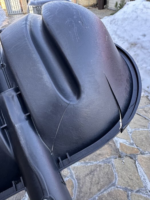 Фотография покупателя товара Лопата для уборки снега, пластиковый ковш 395×395 мм, металлическая планка, алюминиевый черенок, с ручкой - Фото 7