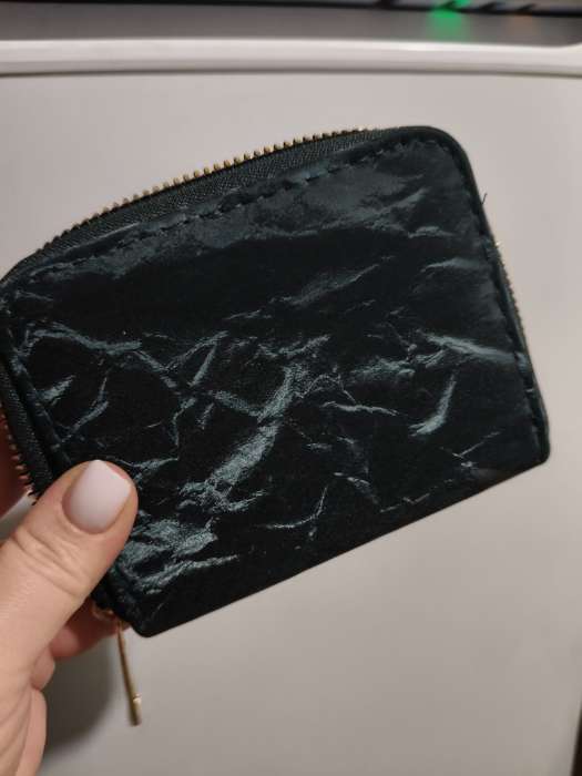 Фотография покупателя товара Кошелёк женский на молнии 11×2.5×9 см, однотонный, зелёный - Фото 2