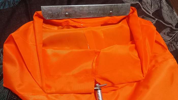 Фотография покупателя товара Совок для сбора мусора, алюминиевый черенок, непромокаемый мешок, 50 см, 83×30×22 см - Фото 2