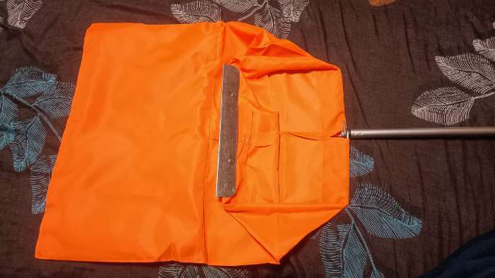 Фотография покупателя товара Совок для сбора мусора, алюминиевый черенок, непромокаемый мешок, 50 см, 83×30×22 см - Фото 4