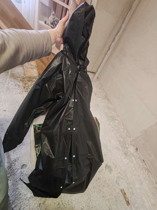 Фотография покупателя товара Дождевик - плащ, взрослый, размер 44-50, ЭВА матовая 140 г, чёрный - Фото 3