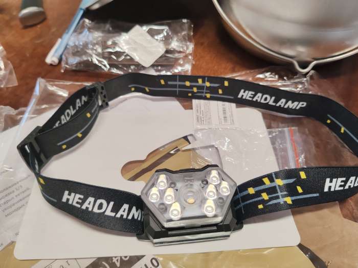 Фотография покупателя товара Фонарь налобный, 8 Вт, 9 LED, XT, 6 режимов, от батареек 3×ААА - Фото 2